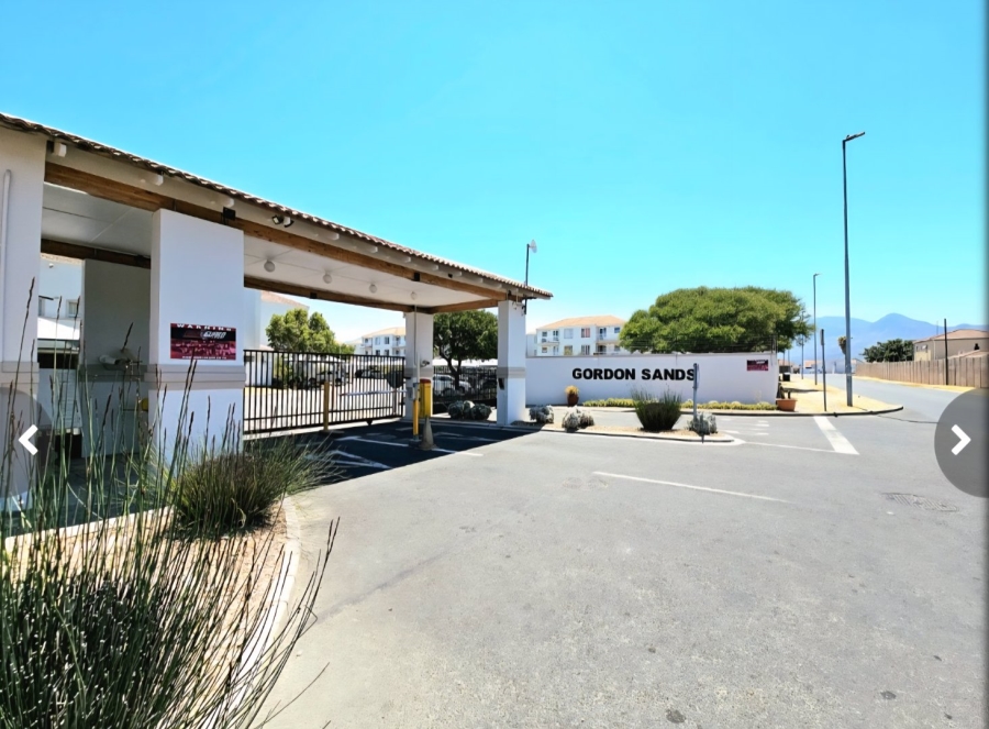 To Let 2 Bedroom Property for Rent in Gordons Bay Central Western Cape